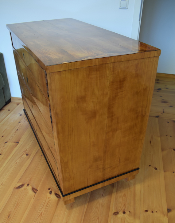 Restaurierung Kommode